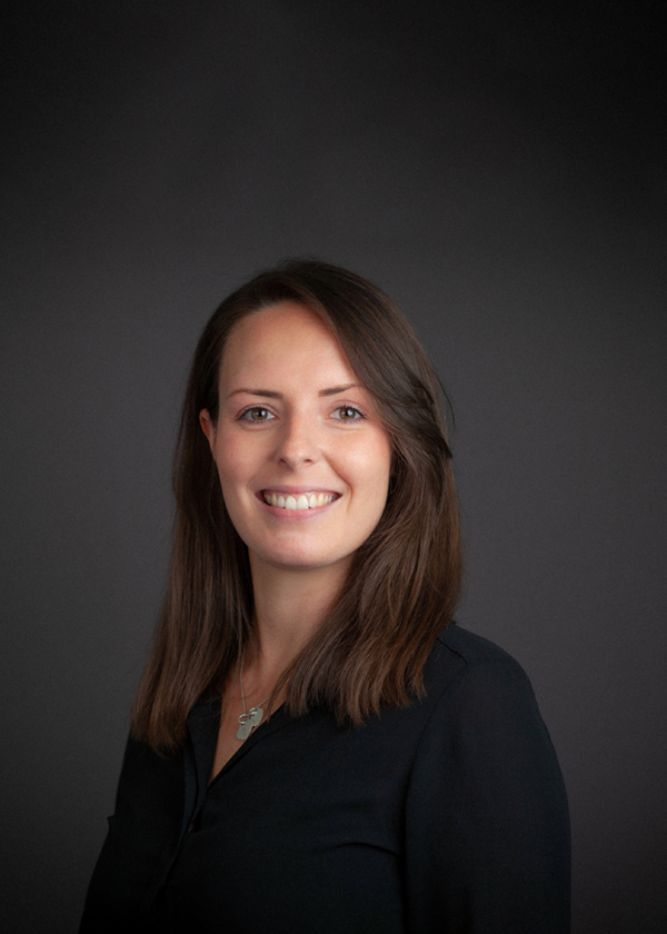 type="image" alt="Megan Williams"